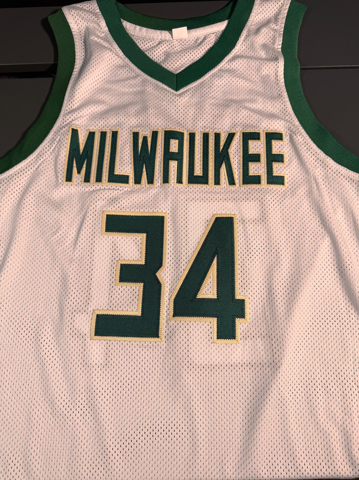 Giannis Antetokunmpo Milwaukee Bucks Signed Jersey